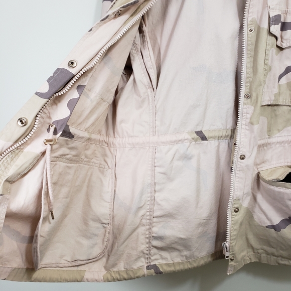 Forever 21 Camouflage hooded field utility jacket woman's size small - Picture 5 of 11